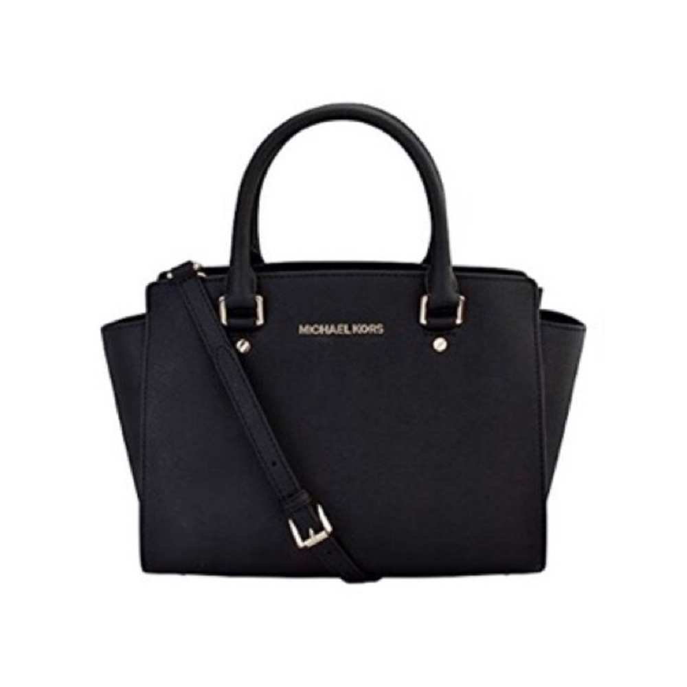 michael kors selma bag & halogen pom (11x8in)